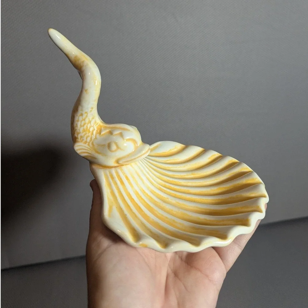 VTG Holland Mold 1974 Signed Ceramic Koi Fish Scallop Shell Soap Trinket Dish